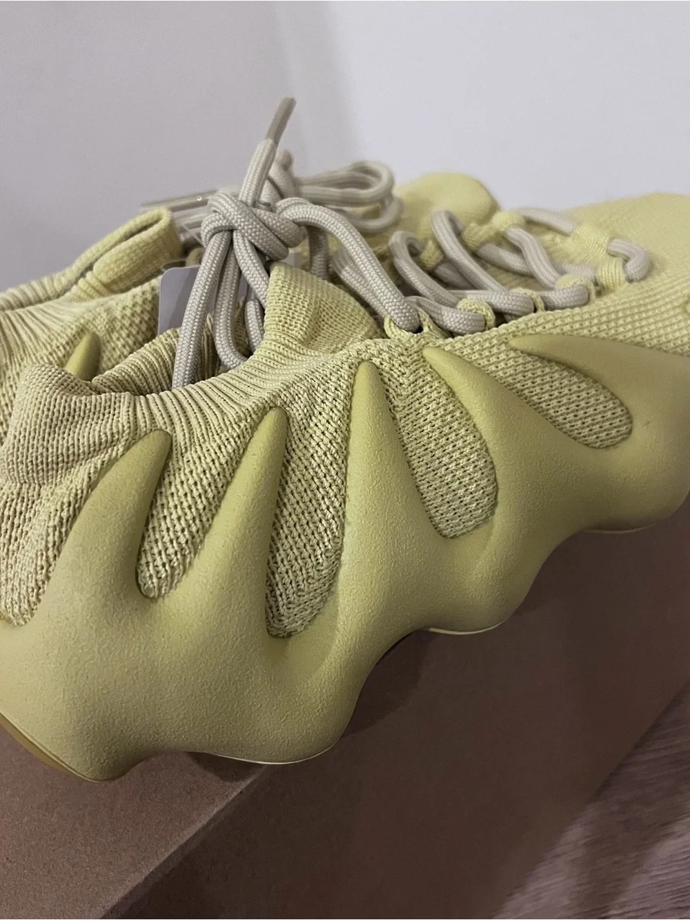 Yeezy seamless sculpted